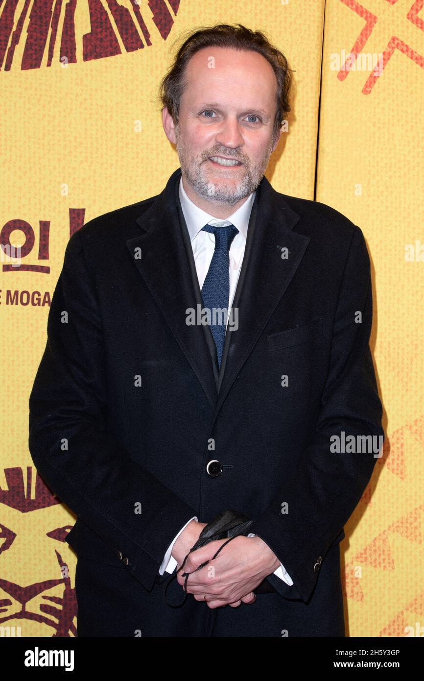 Paris, Frankreich. November 2021. Jean-Marc Dumontet nimmt an der Musical-Komödie Le ROI Lion- Lion King Premiere im Mogador Theater, am 11. November 2021 in Paris, Frankreich, Teil. Foto von David Niviere/ABACAPRESS.COM Quelle: Abaca Press/Alamy Live News Stockfoto