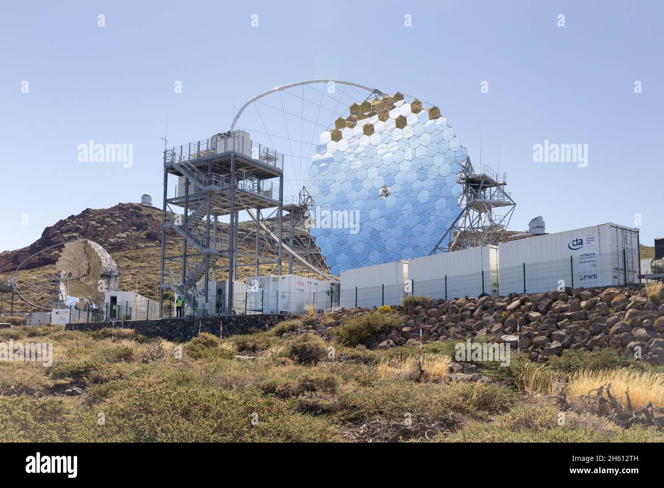 LA PALMA, SPANIEN - 1. OKTOBER 2021: LST-1 TELESKOP. Roque de los Muchachos Observatory (ORM), Kanarische Inseln Stockfoto