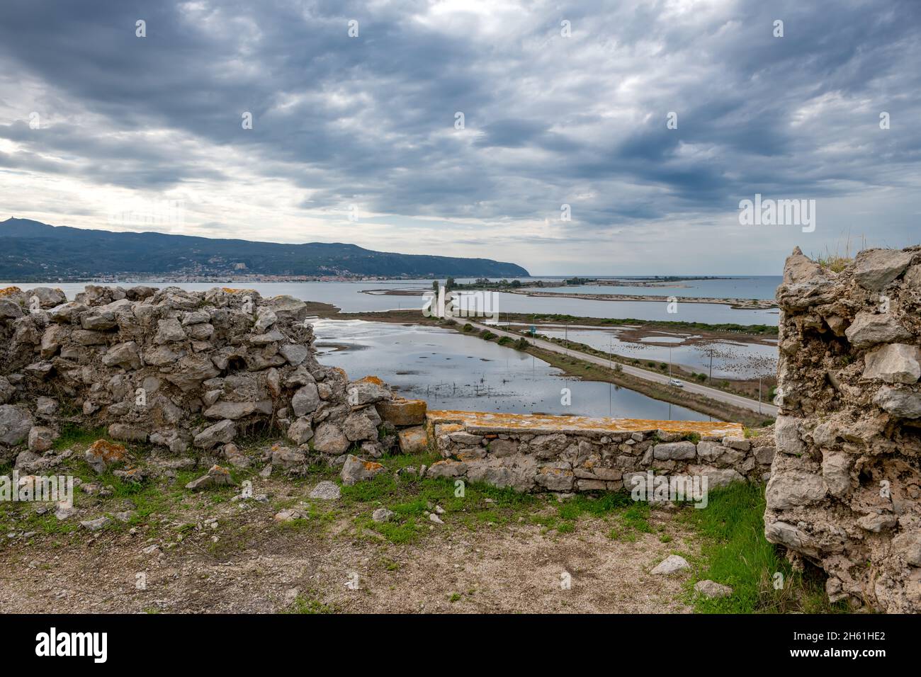 Ein Panoramablick von der türkischen osmanischen Burg Kastro Griva auf der Insel Lefkada, Griechenland. Stockfoto