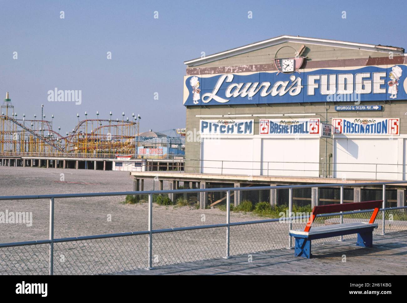 Mariner's Landing Pier, Wildwood, New Jersey; ca. 1978. Stockfoto