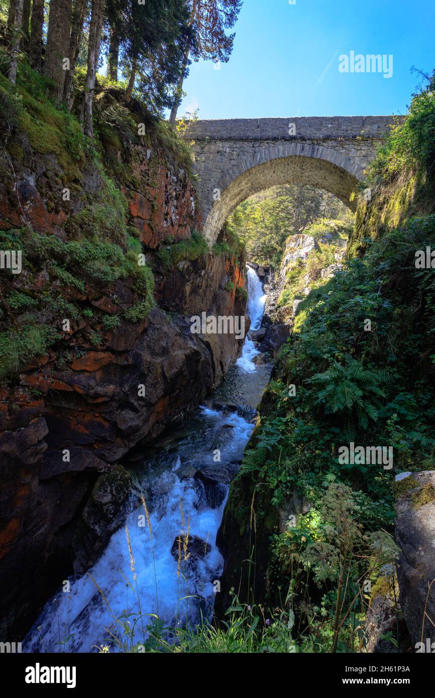 Pont D'Espagne, in Cauterets, eine Brücke im Nationalpark der Pyrenäen. Frankreich. Stockfoto