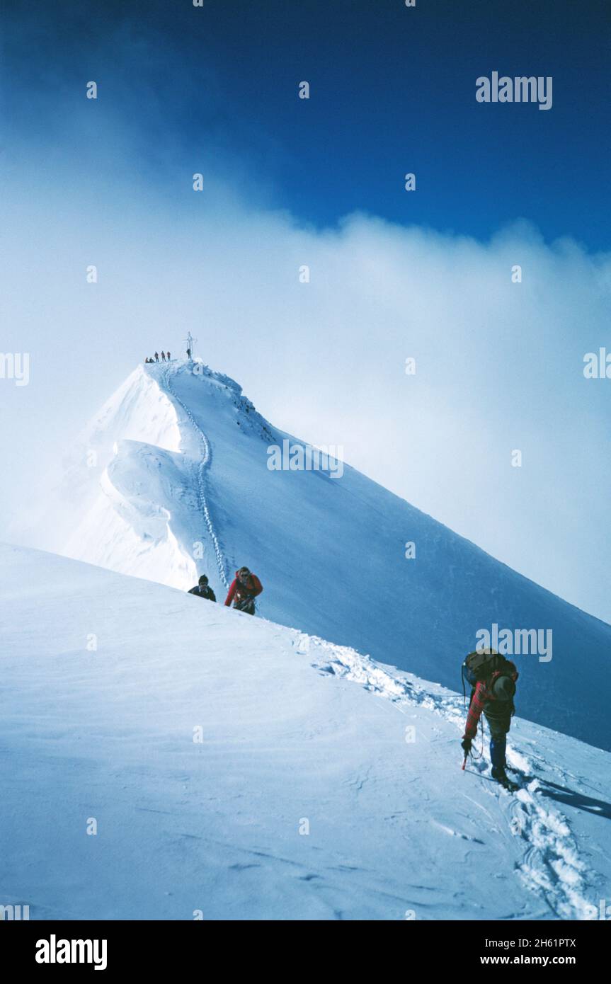 Österreich. Otztaler Alpen. Wildspitze. Klettern im Schnee und Eis. Stockfoto