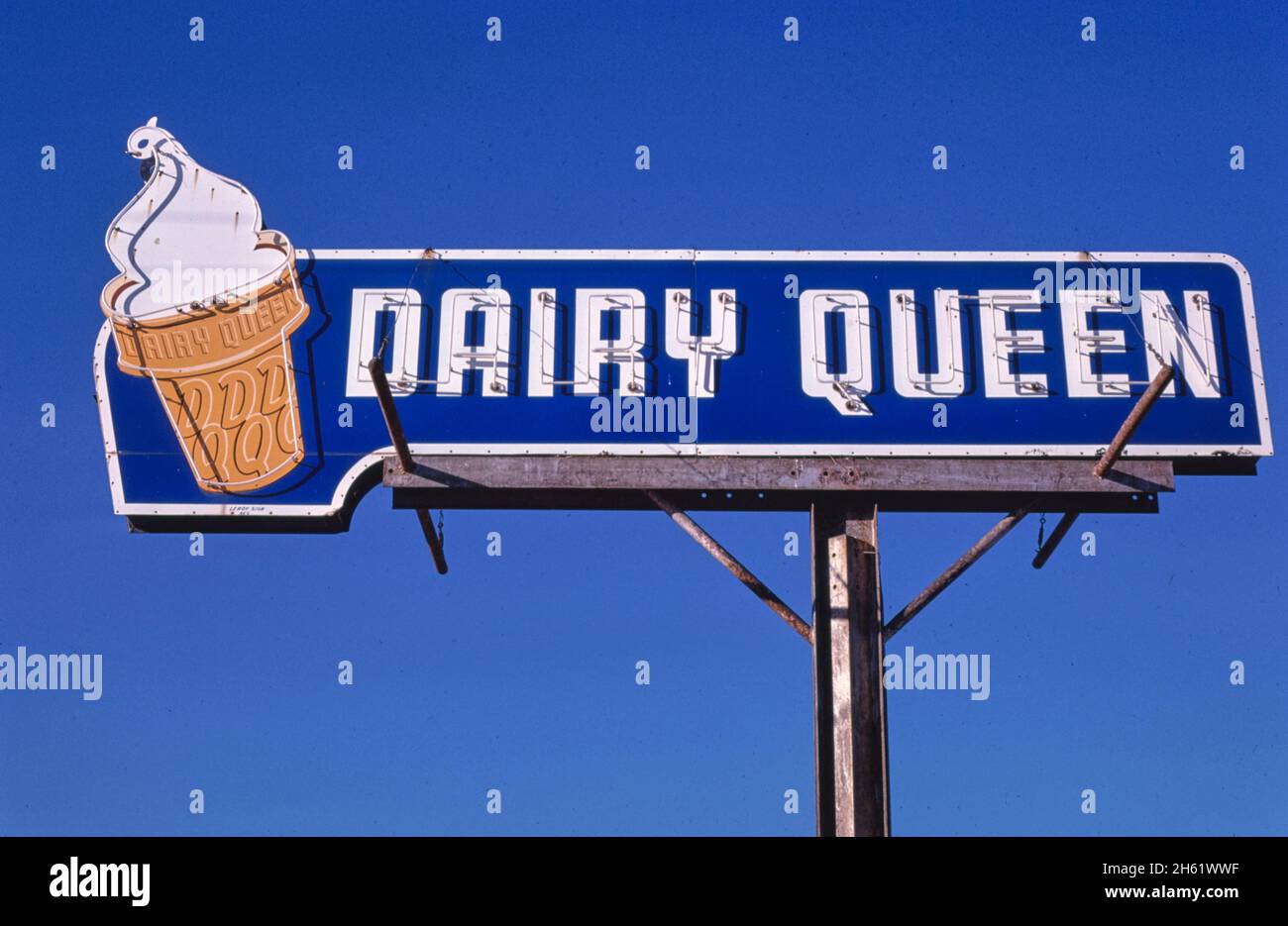 Molkerei-Königin-Eisschild, RT 77, Purcell, Oklahoma; ca. 1979 Stockfoto