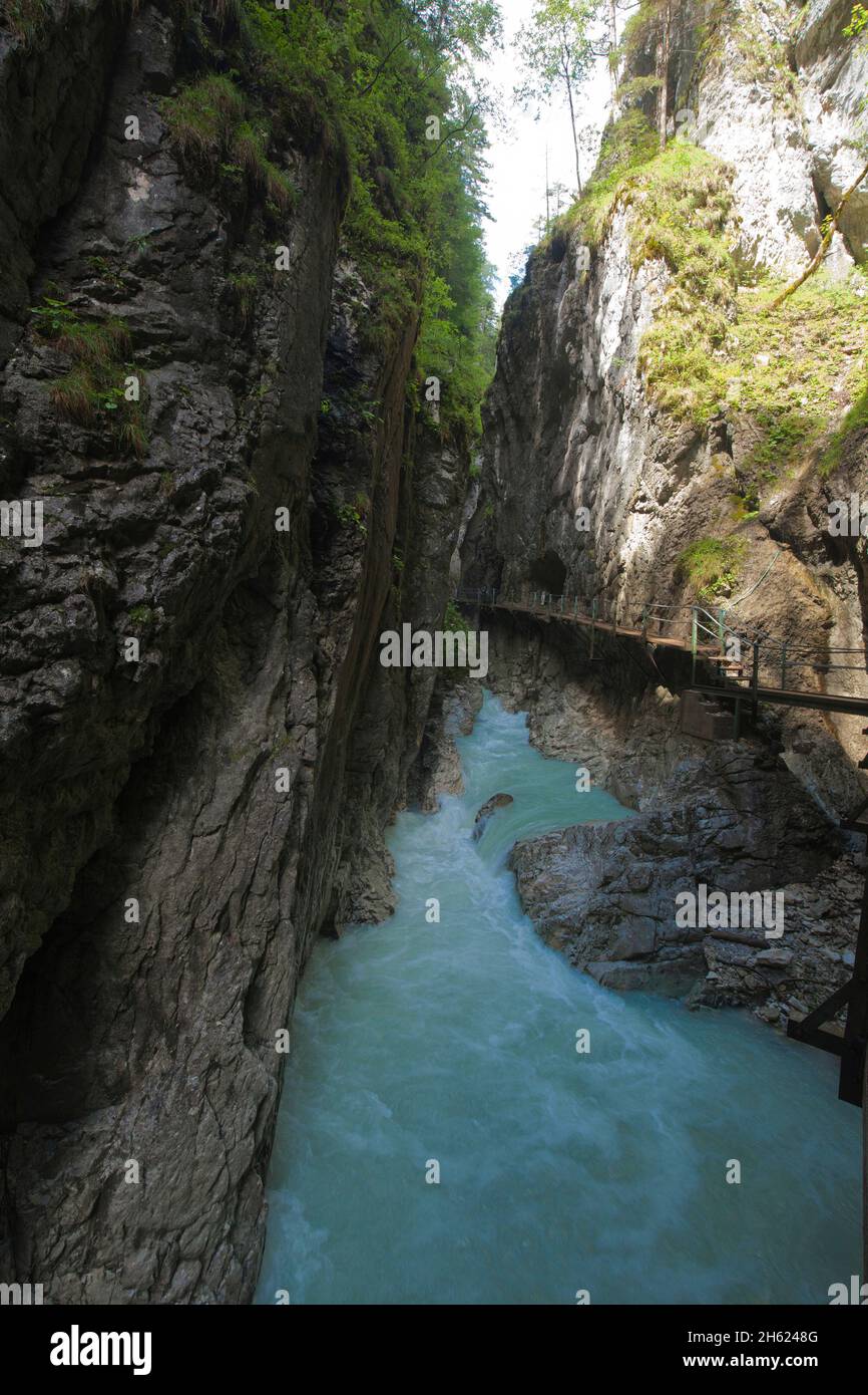 Im unteren Teil der leutaschschlucht auf der bayerischen Seite Stockfoto
