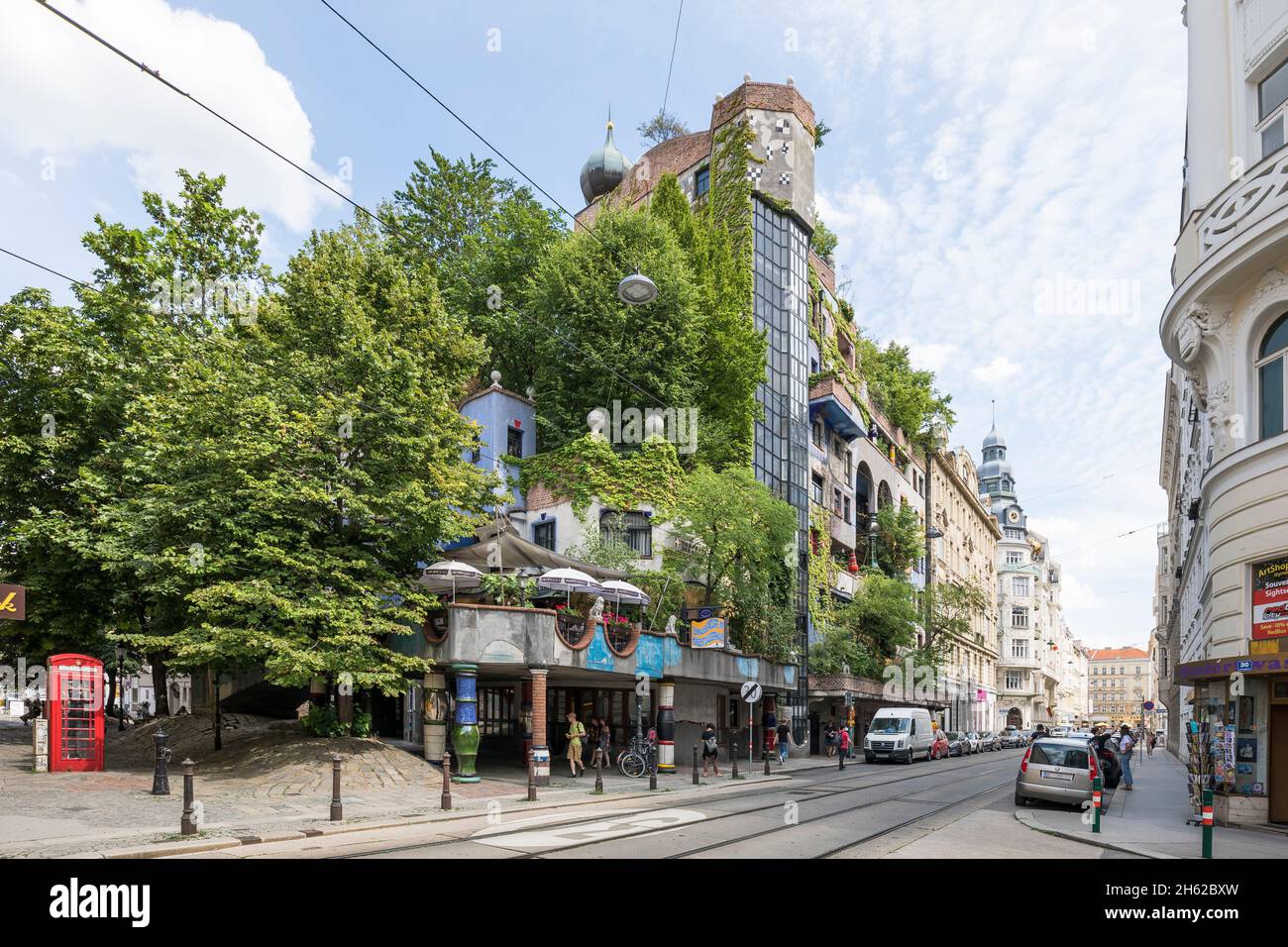 Das hundertwasserhaus,Wohnanlage und Terrassencafé,löwengasse an der Ecke kegelgasse,3. Bezirk,landstraße,wien,österreich Stockfoto