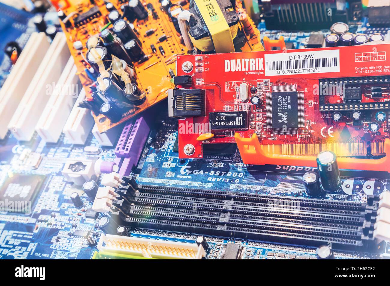 Alte elektronische Schaltungen, elektronische Abfälle, Recycling-Anlage Stockfoto