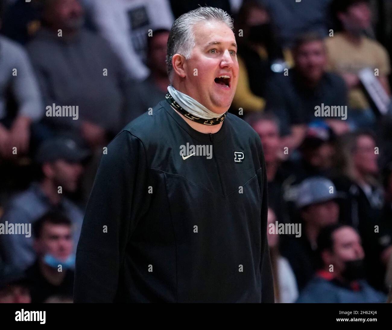 Nov 9; West Lafayette, Indiana, USA; Purdue Boilermaker Head Coach Matt Painter in der 2. Hälfte eines Basketballspiels zwischen den Bellarmine Knights und den Purdue Boilermakers in der Mackey Arena. Obligatorische Gutschrift: Sandra Dukes/CSM. Stockfoto