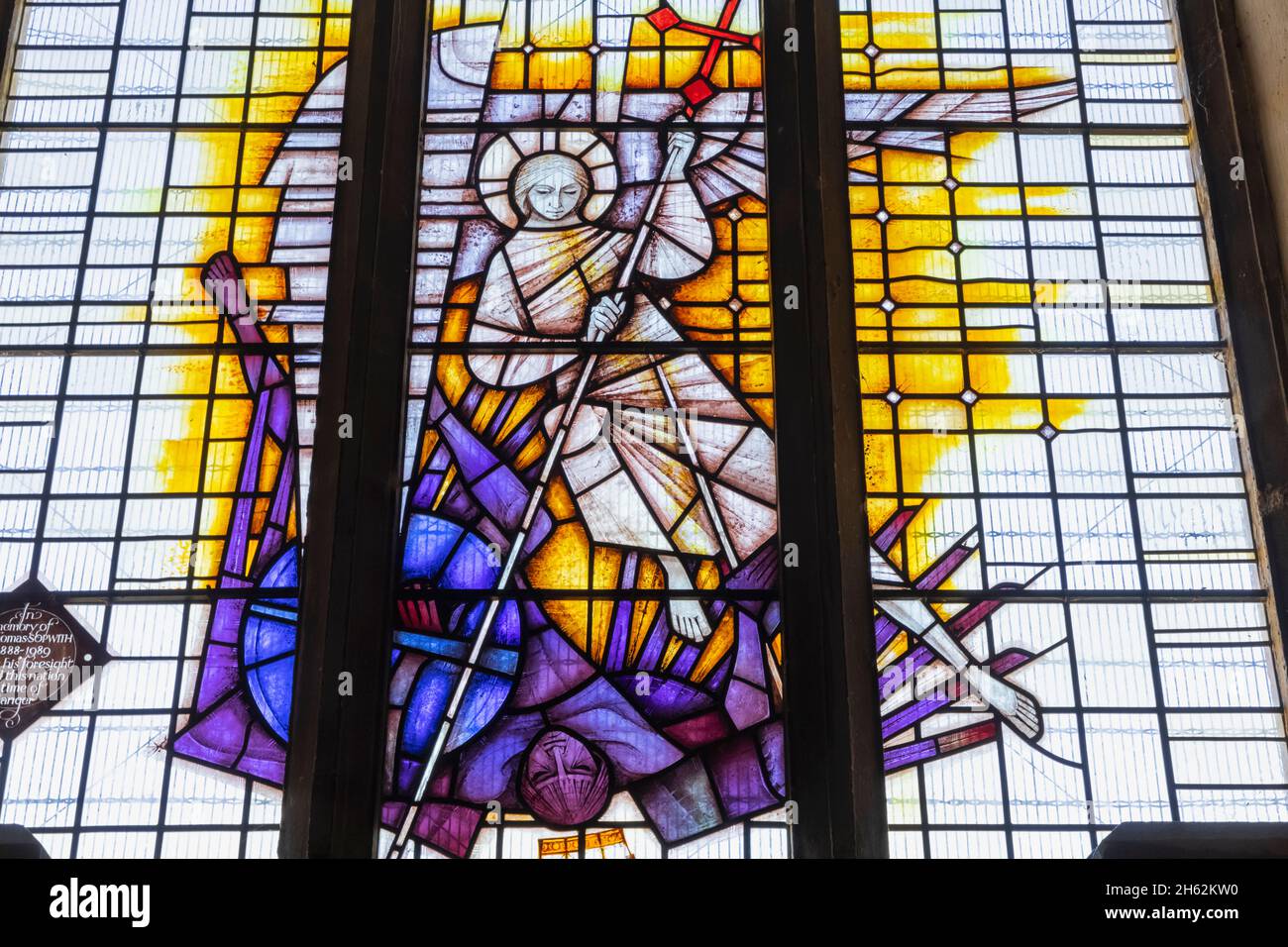 england, hampshire, Testtal, Königshaus, die Pfarrkirche von St. peter und St. paul, das sopwith-Gedenkfenster, das von john hayward entworfen wurde Stockfoto