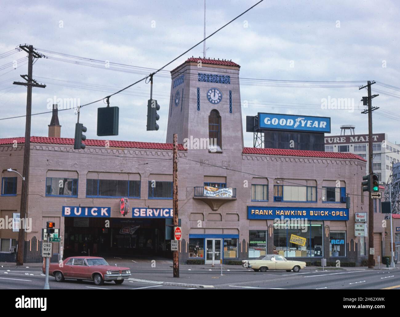 Frank Hawkins Buick Opel, Bell & 9th Avenue, Seattle, Washington; ca. 1977 Stockfoto