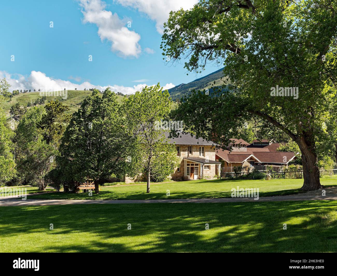 amerikanischer Westen, Cowboys, Cowgirls, Gefreiter Ranch, frische Luft, offener Bereich, im Freien, Ranch House, usa, wyoming, Bighorn Mountains, eaton Ranch Stockfoto