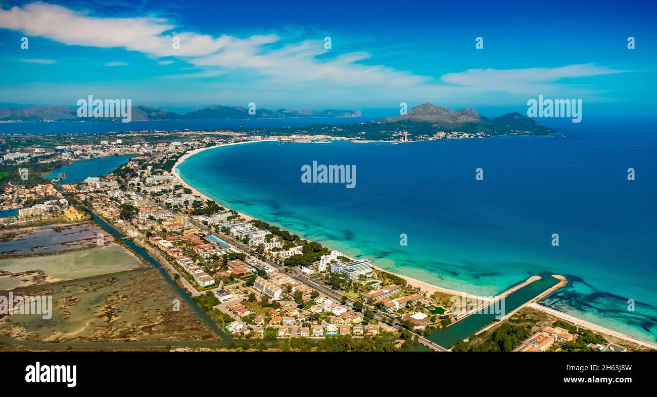 Luftbild, alcudia, großer Kanal und Strand von alcudia, platja d'alcudia, pla de na tesa, cabaneta (sa), mallorca, balearen-Insel, balearen-Inseln, balearen, spanien Stockfoto