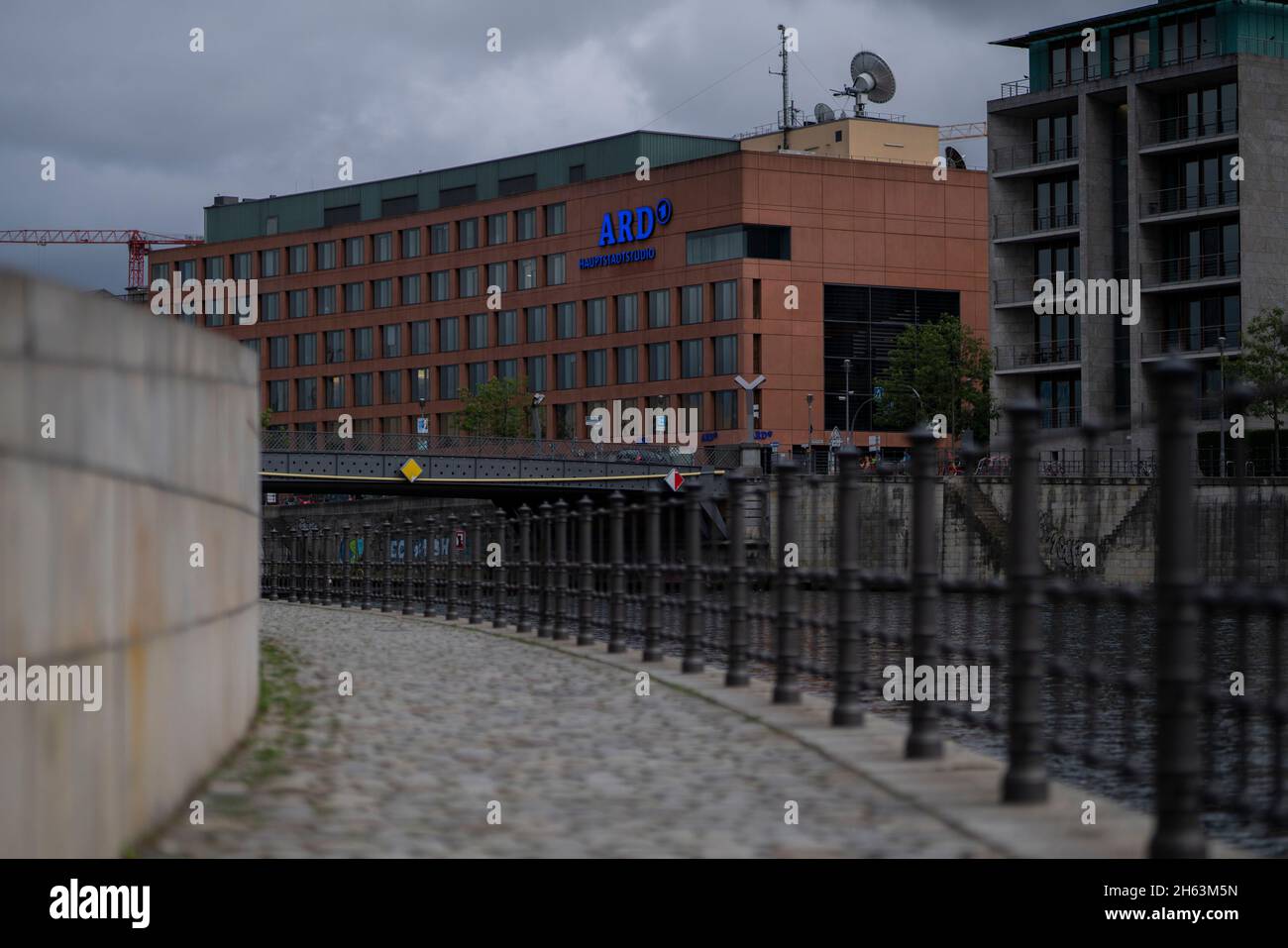 august 17,2021, berlin, deutschland, Blick auf das Hauptstudio vom fernsehsender ard, geringe Schärfentiefe, schönes weiches Bokeh Stockfoto