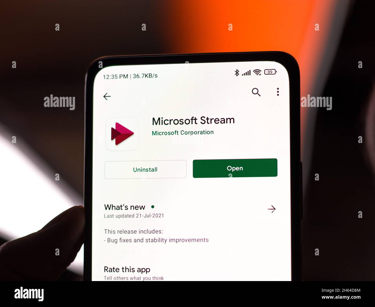 West Bangal, Indien - 11. November 2021 : Microsoft Stream-Logo auf dem Telefonbildschirm Stock Bild. Stockfoto