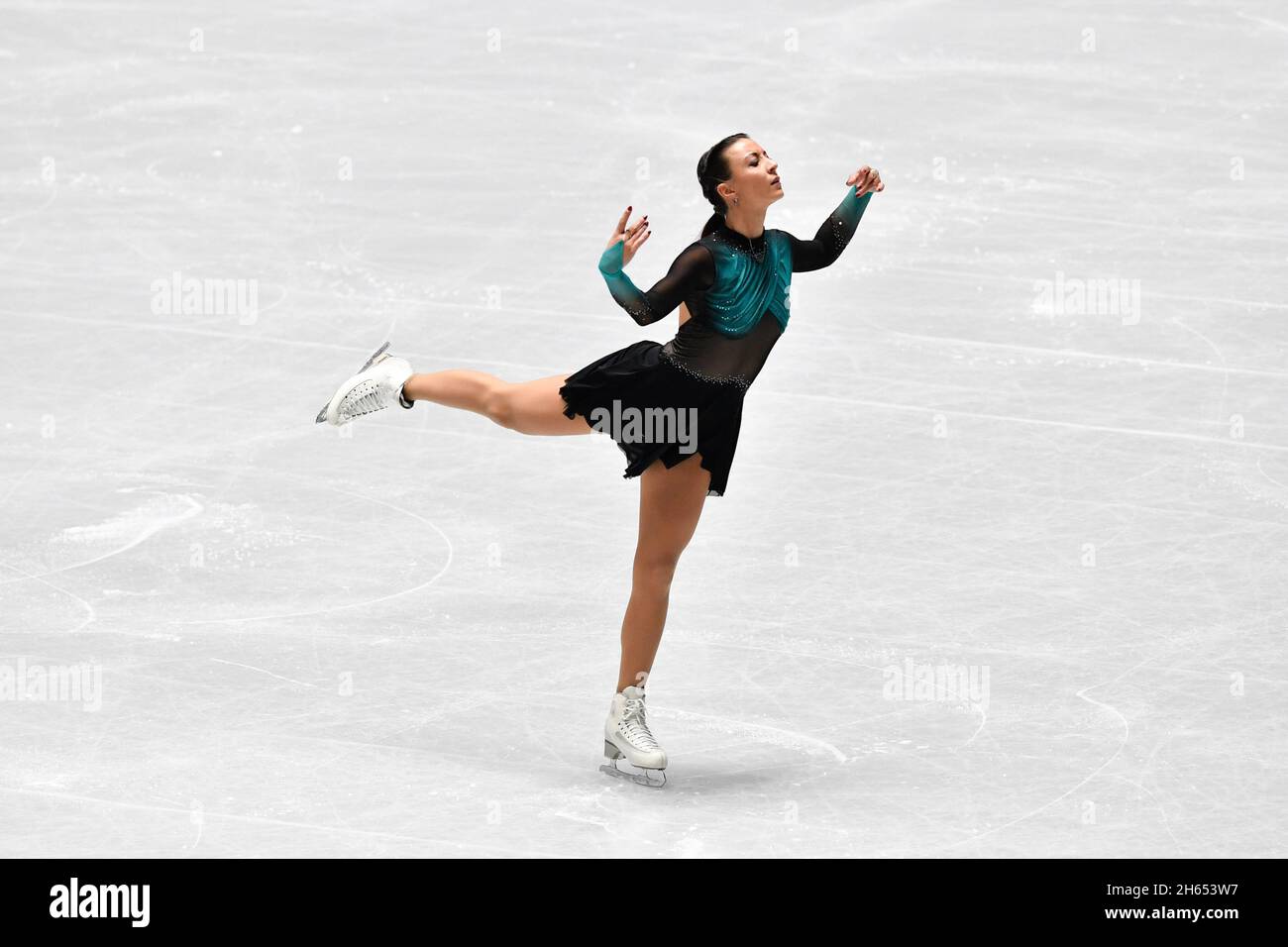 Tokio. November 2021. Nicole Schott aus Deutschland tritt am 13. November 2021 beim Women's Free Skating beim Grand Prix der Internationalen Eiskunstlauf-Union (ISU) in Tokio, Japan, an. Quelle: Zhang Xiaoyu/Xinhua/Alamy Live News Stockfoto