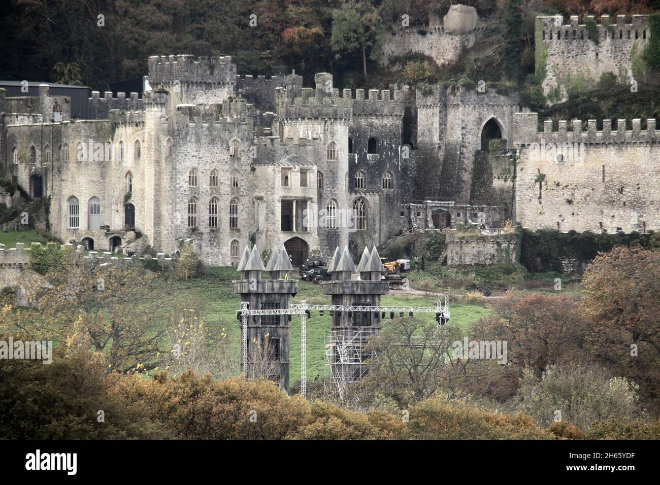 Gwrych Castle Abergele Wales. Neue Fotos zeigen die Vorbereitungen auf Schloss Gwrych für das kommende von I'm a Celebrity 2021 Stockfoto