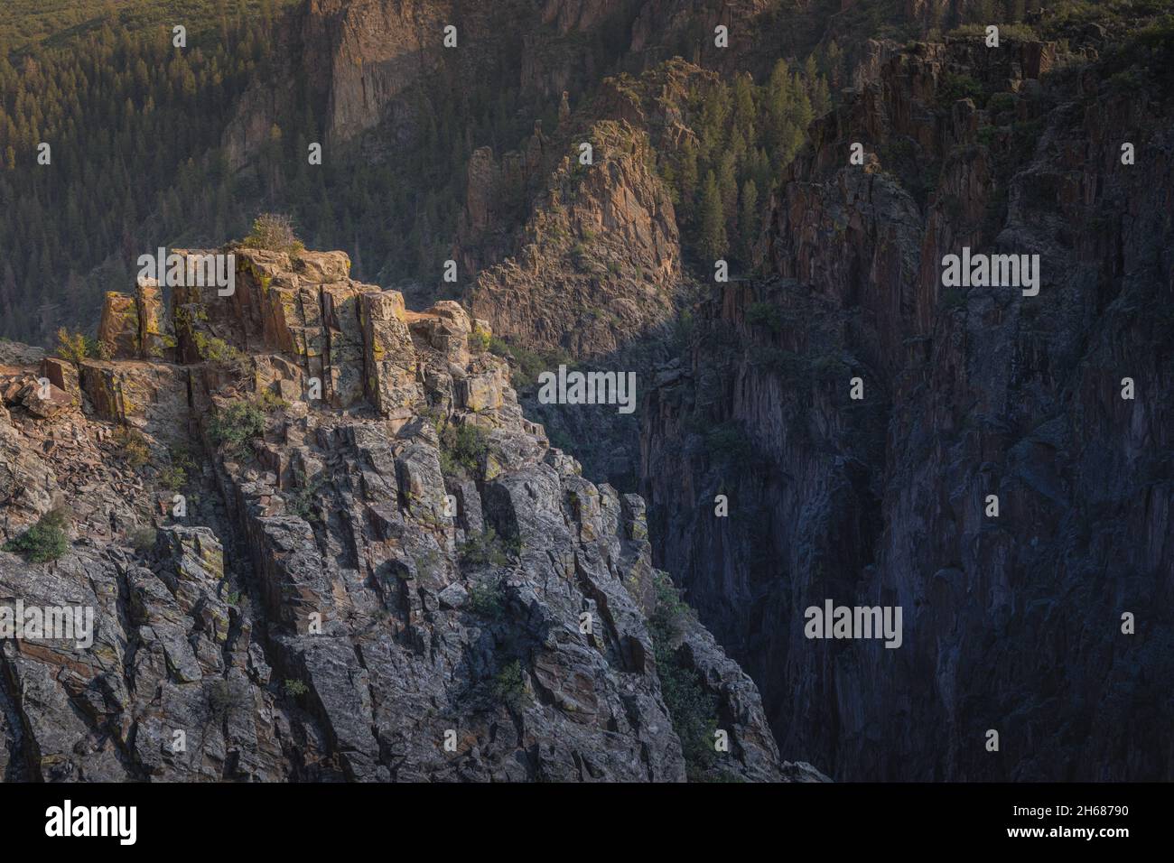 Der wunderschöne Sonnenuntergang im Black Canyon von Gunnison, Colorado Stockfoto