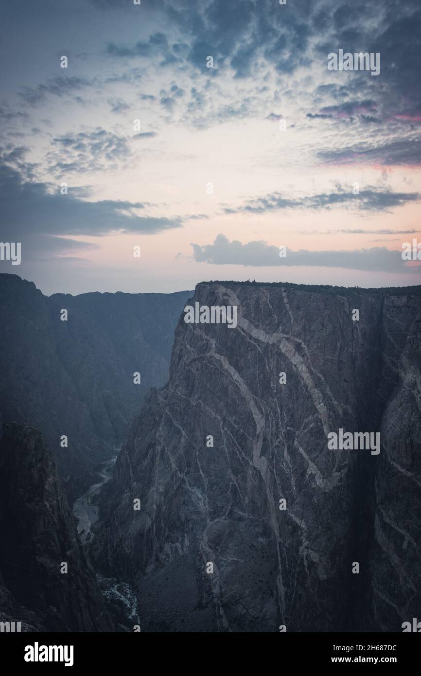 Zwei farbige Felswellen im Black Canyon von Gunnison, Colorado Stockfoto