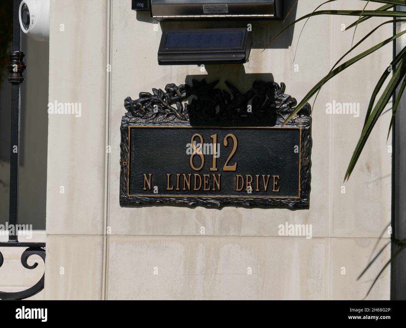 Beverly Hills, Kalifornien, USA 16. September 2021 Eine allgemeine Sicht auf die Atmosphäre von Produzent Richard Baers früherem Haus/Haus am 812 N. Linden Drive am 16. September 2021 in Beverly Hills, Kalifornien, USA. Foto von Barry King/Alamy Stockfoto Stockfoto