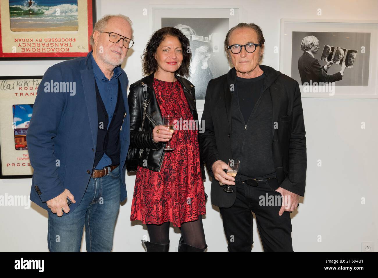 Paris : Vernissage de l'Exposition CROSSOVER avec Philippe Morillon, Romain Battaglia & Guests à la Galerie de la Clé. Stockfoto