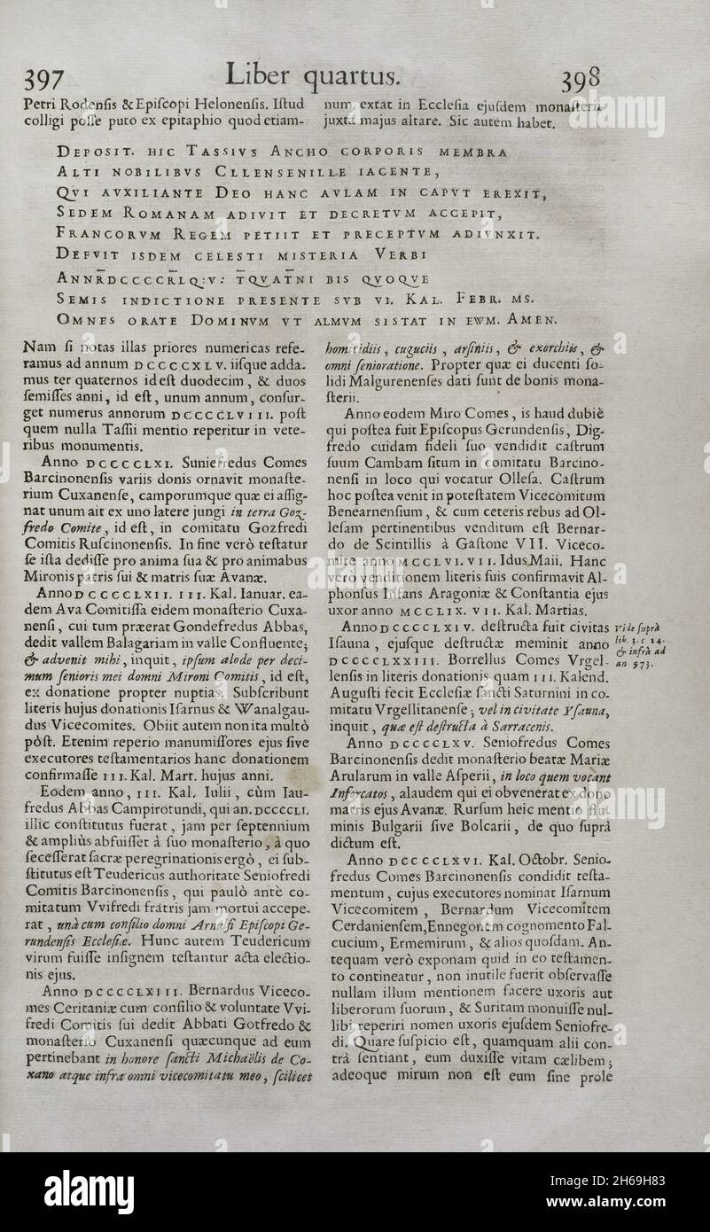 „Marca Hispanica sive limes hispanicus“. Viertes Buch. Lateinisch verfasst von Pierre de Marca (1594-1662). 1656 wurde er mit der Formalisierung des Grenzvertrages zwischen den Königreichen Frankreich und Spanien beauftragt, eine Aufgabe, die sich in dieser Sammlung von fünf Büchern widerspiegelt und die Franzosen auf die annektierte Provinz Katalonien im Jahr 1641 aufmerksam machte. Etienne Baluze vergrößerte und editierte sie. Veröffentlicht in Paris von François Muguet im Jahr 1688. Historische Militärbibliothek von Barcelona. Katalonien, Spanien. Stockfoto