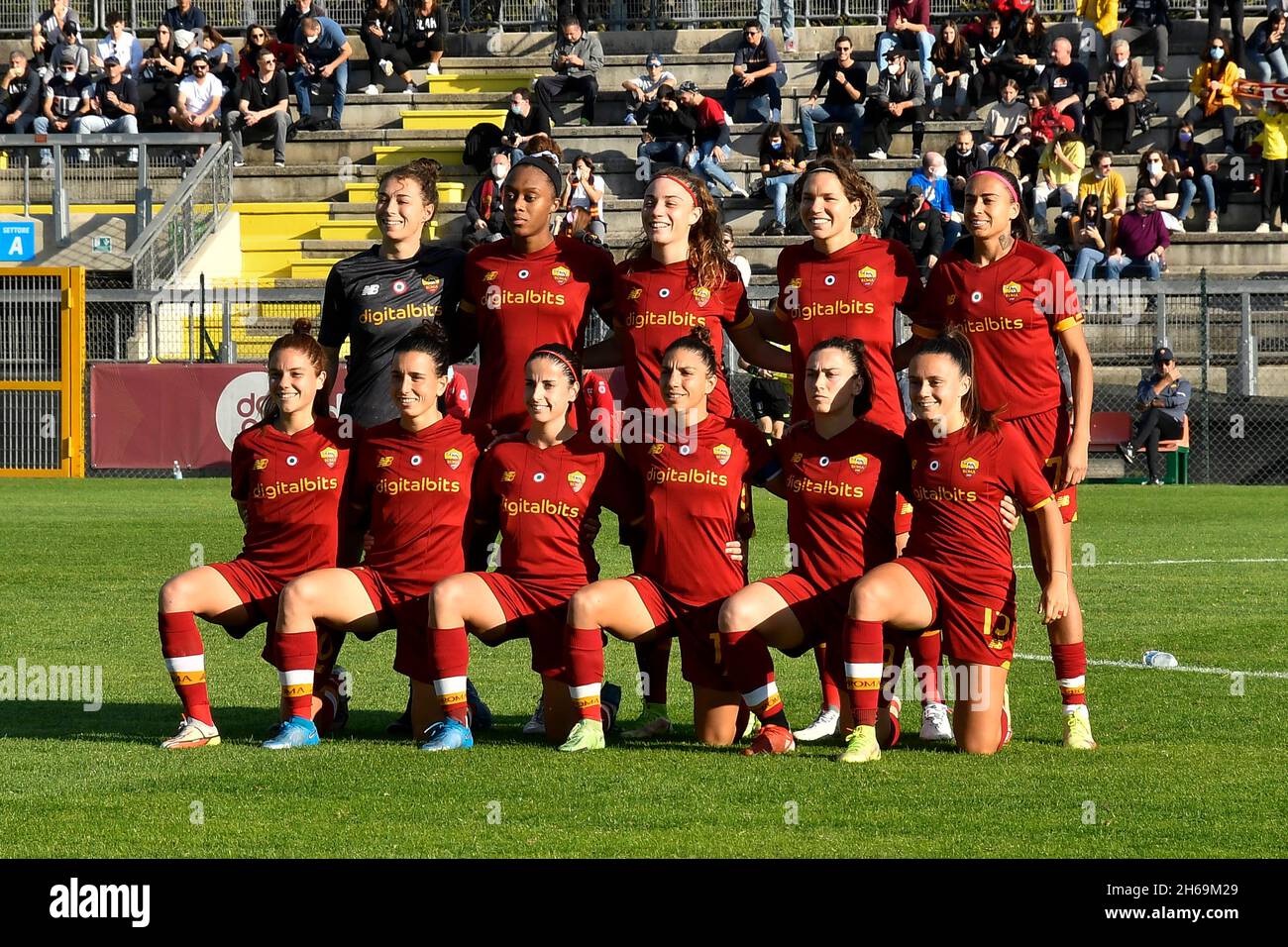 Roma frauen -Fotos und -Bildmaterial in hoher Auflösung – Alamy