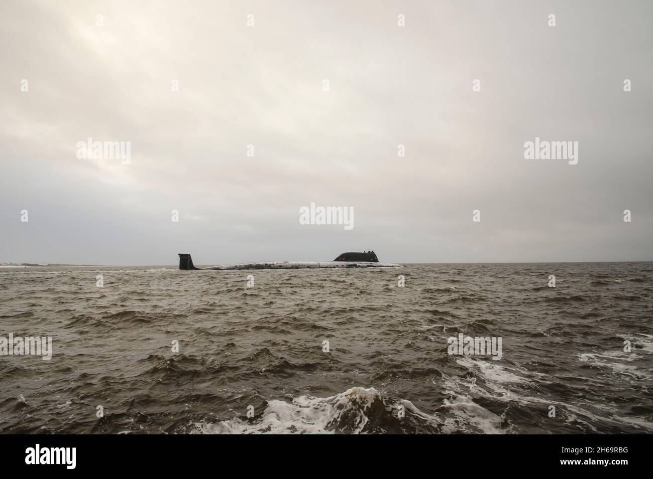 U-Boot im kalten Meer Stockfoto