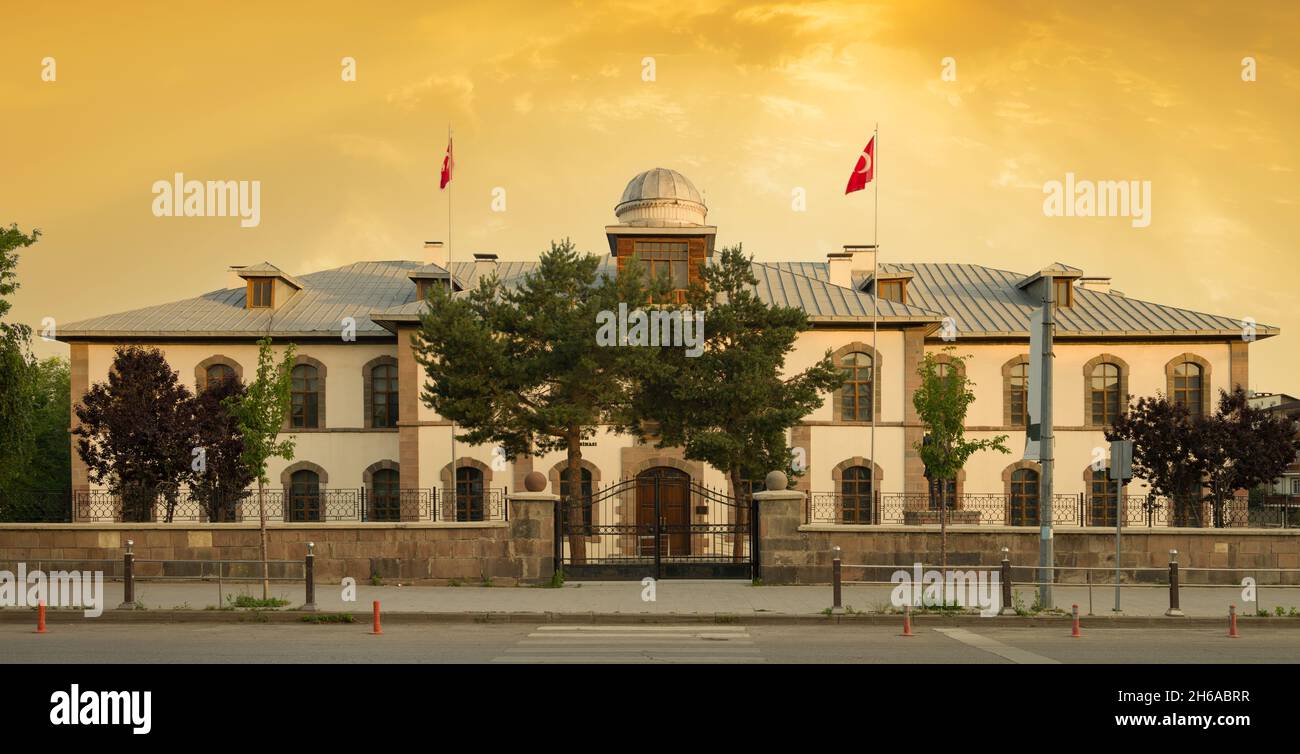 Historisches Kongressgebäude Von Erzurum. Symbol Gebäude der republik. Erzurum Kongress und National Struggle Museum. Stockfoto