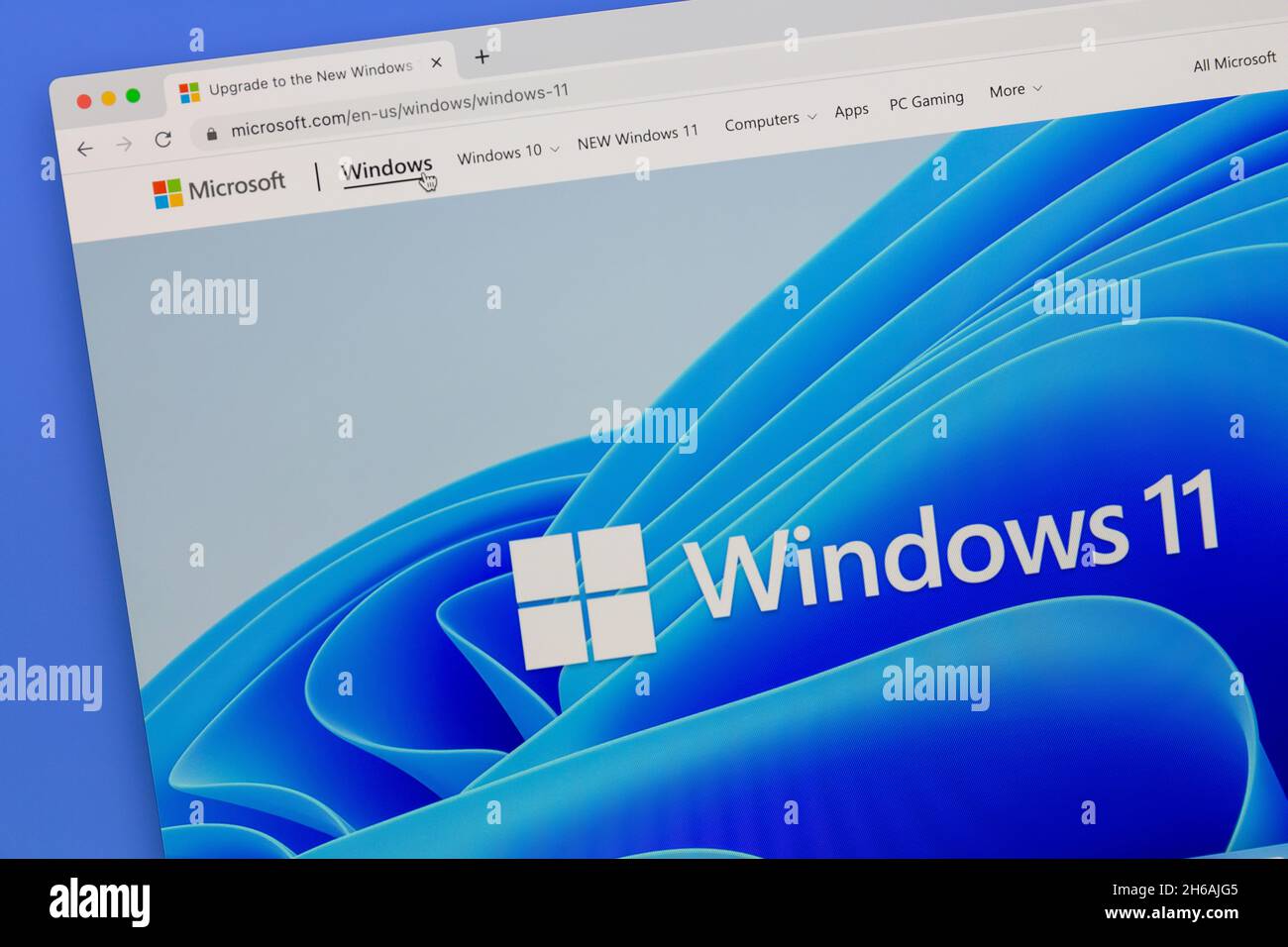 Ostersund, Schweden - 1. Juli 2021 Windows 11 Homepage. Windows 11 ist ein PC-Betriebssystem, das von Microsoft entwickelt und veröffentlicht wurde Stockfoto