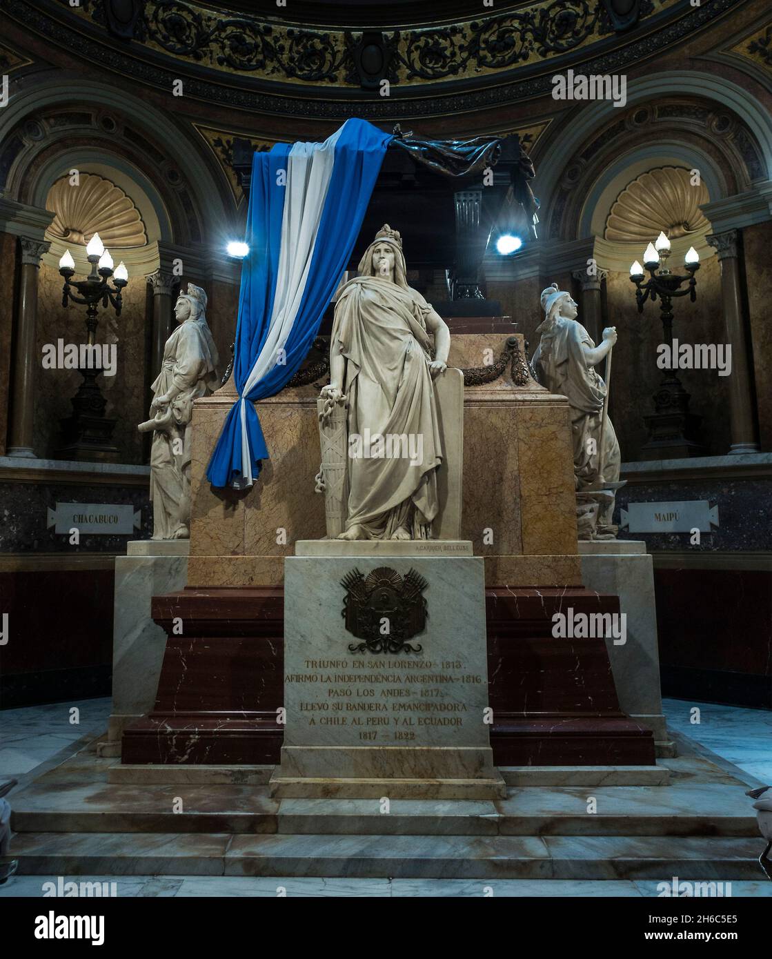 Grab des Befreiungshelden Jose de San Martin in der Metropolitan Cathedral, Plaza de Mayo, Buenos Aires, Argentinien Stockfoto