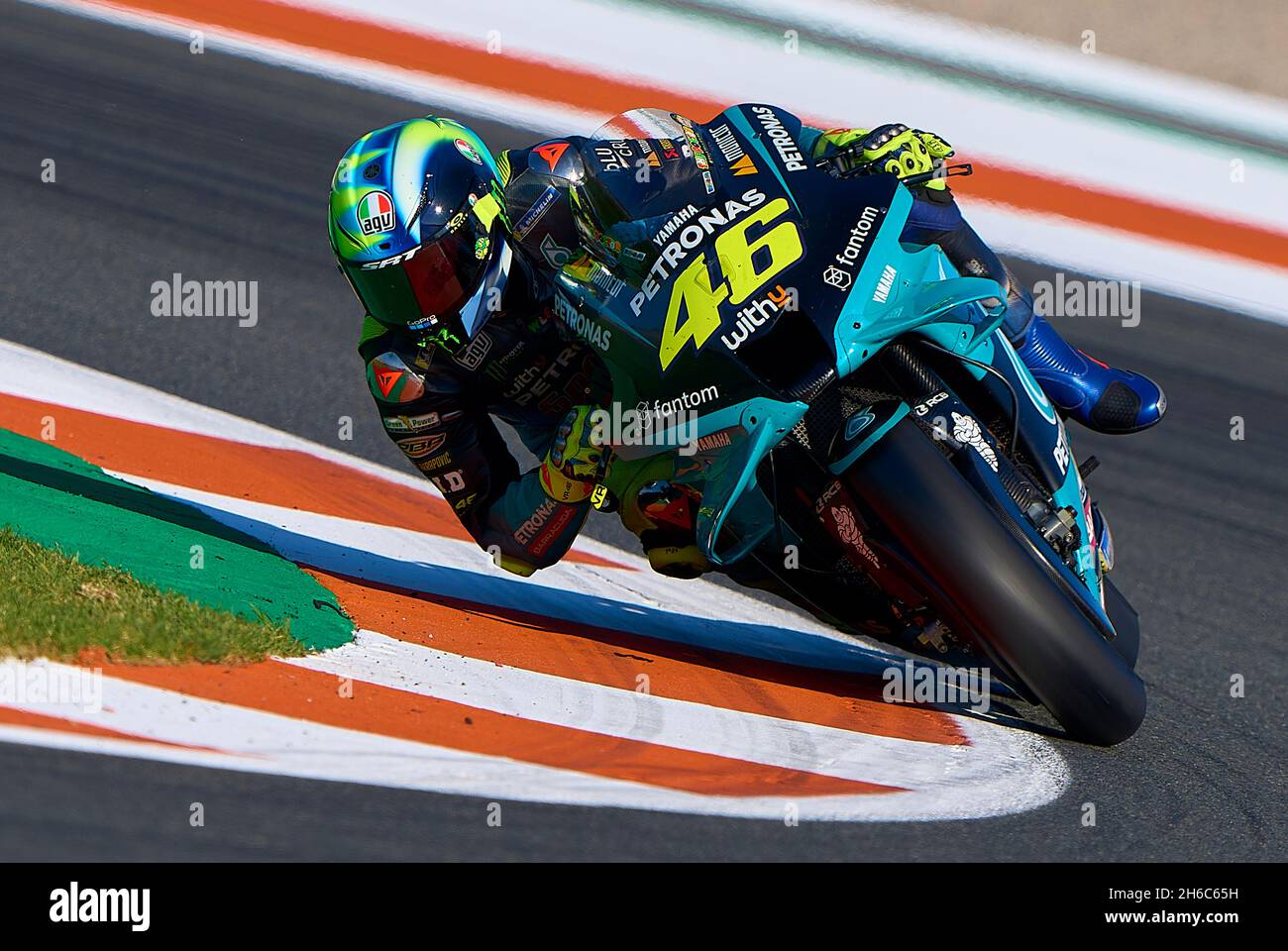Valencia, Spanien. November 2021. Valentino Rossi von Petronas Yamaha SRT tritt beim MotoGP Valencia Grand Prix Valencia, Spanien, am 14. November 2021 an. Quelle: Str/Xinhua/Alamy Live News Stockfoto