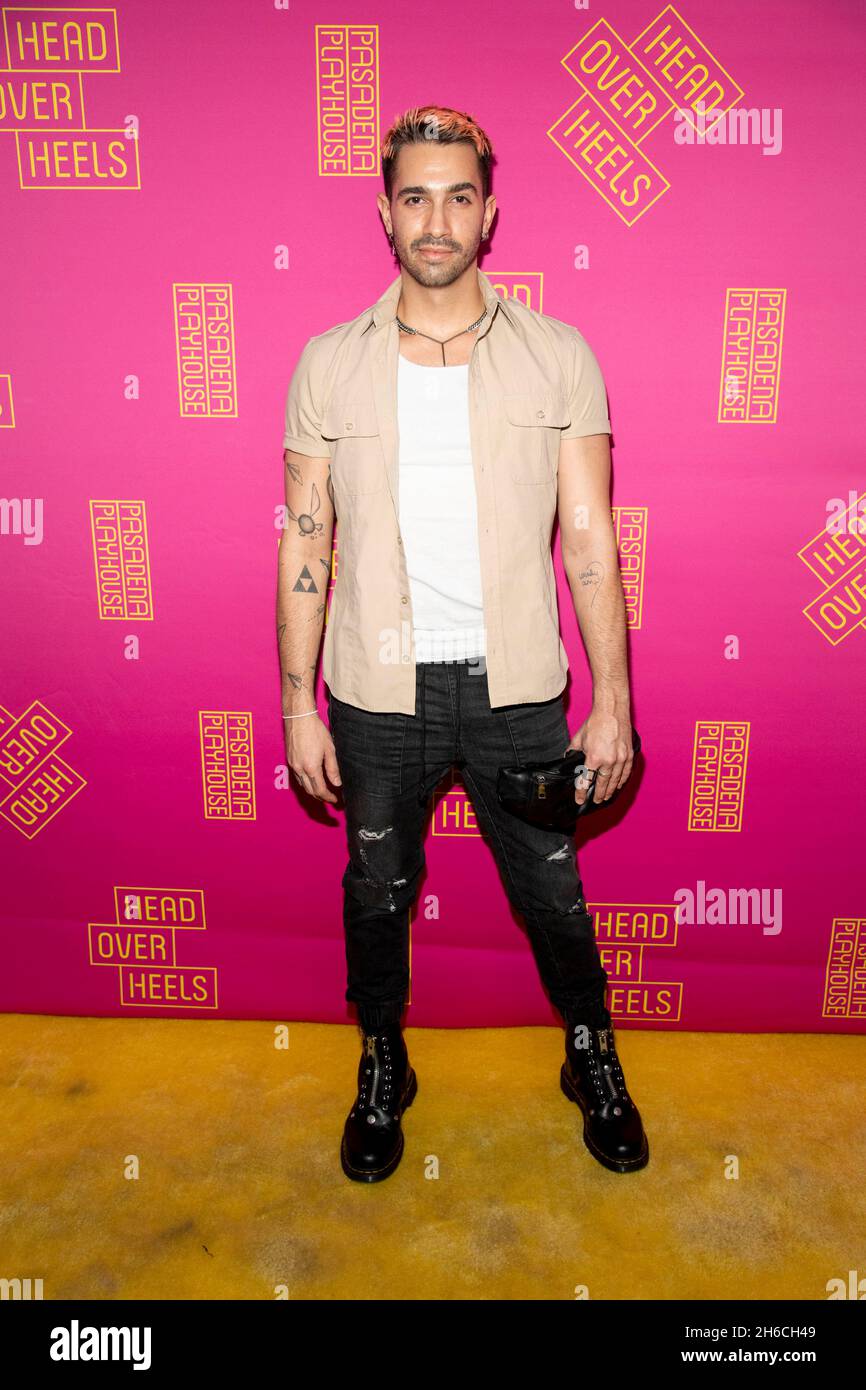 Pasadena, CA, 14. November 2021 nimmt am 14. November 2021 an der Eröffnung des „Head over Heels“-Spiels im Pasadena Playhouse, Pasadena, CA Teil Stockfoto