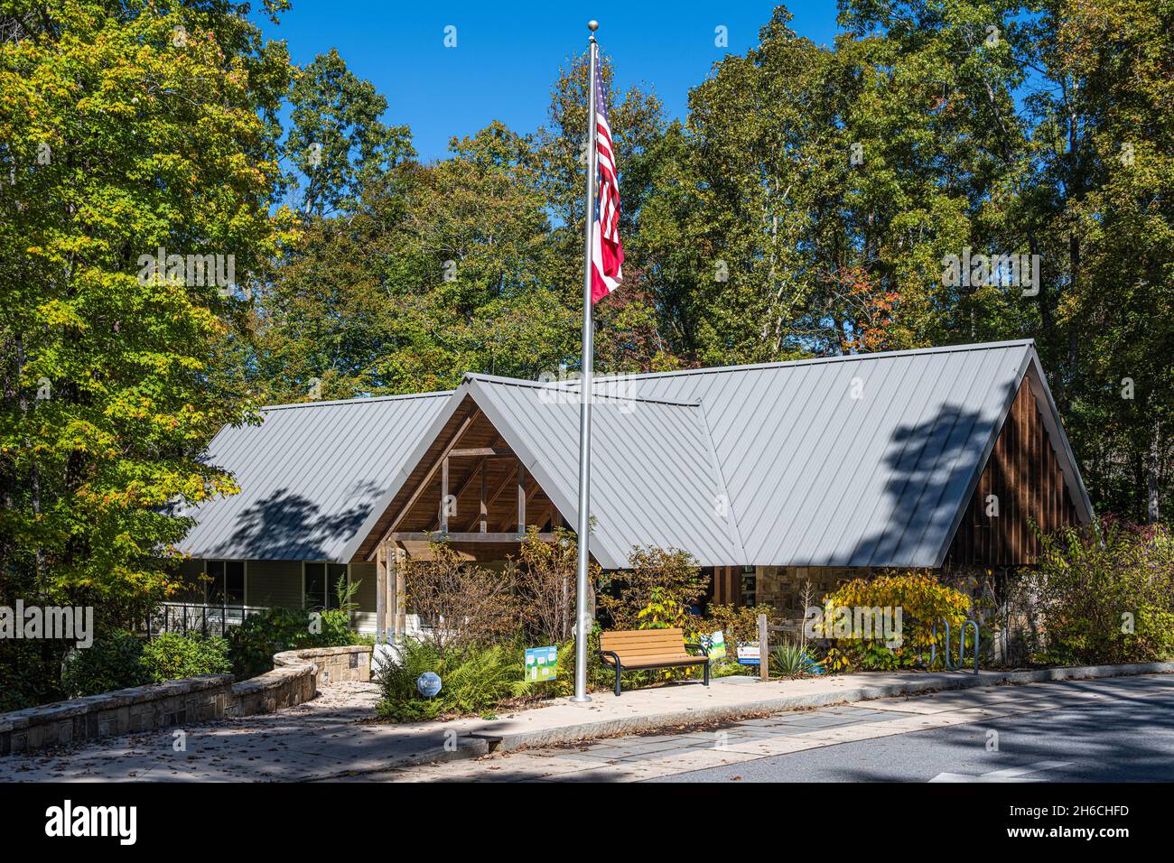 Besucherzentrum im Don Carter State Park am Lake Lanier in Gainesville, Georgia. (USA) Stockfoto