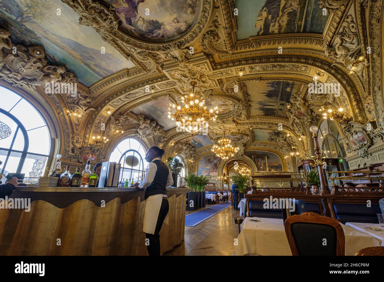 Frankreich. Paris (75) (12. Arrondissement). Bahnhof Lyon. Das Restaurant 'Le Train bleu', im neobarocken und Belle Epoque Stil aus dem 19. Jahrhundert, erbaut von der A Stockfoto