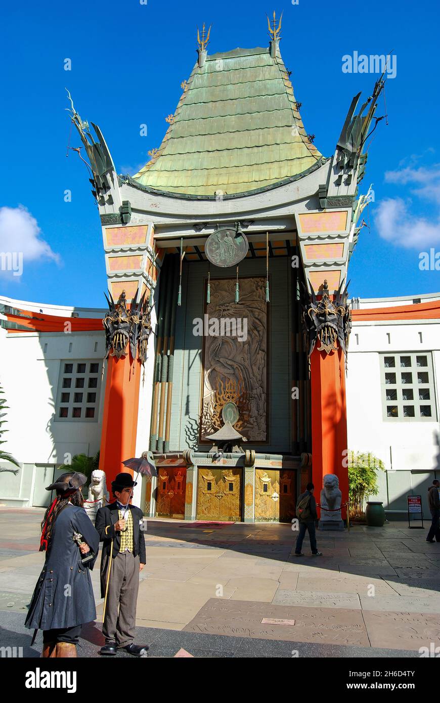 Eintritt zum TCL Grauman's Chinese Theatre, Hollywood Boulevard, Hollywood, Los Angeles, Kalifornien, Vereinigte Staaten von Amerika Stockfoto
