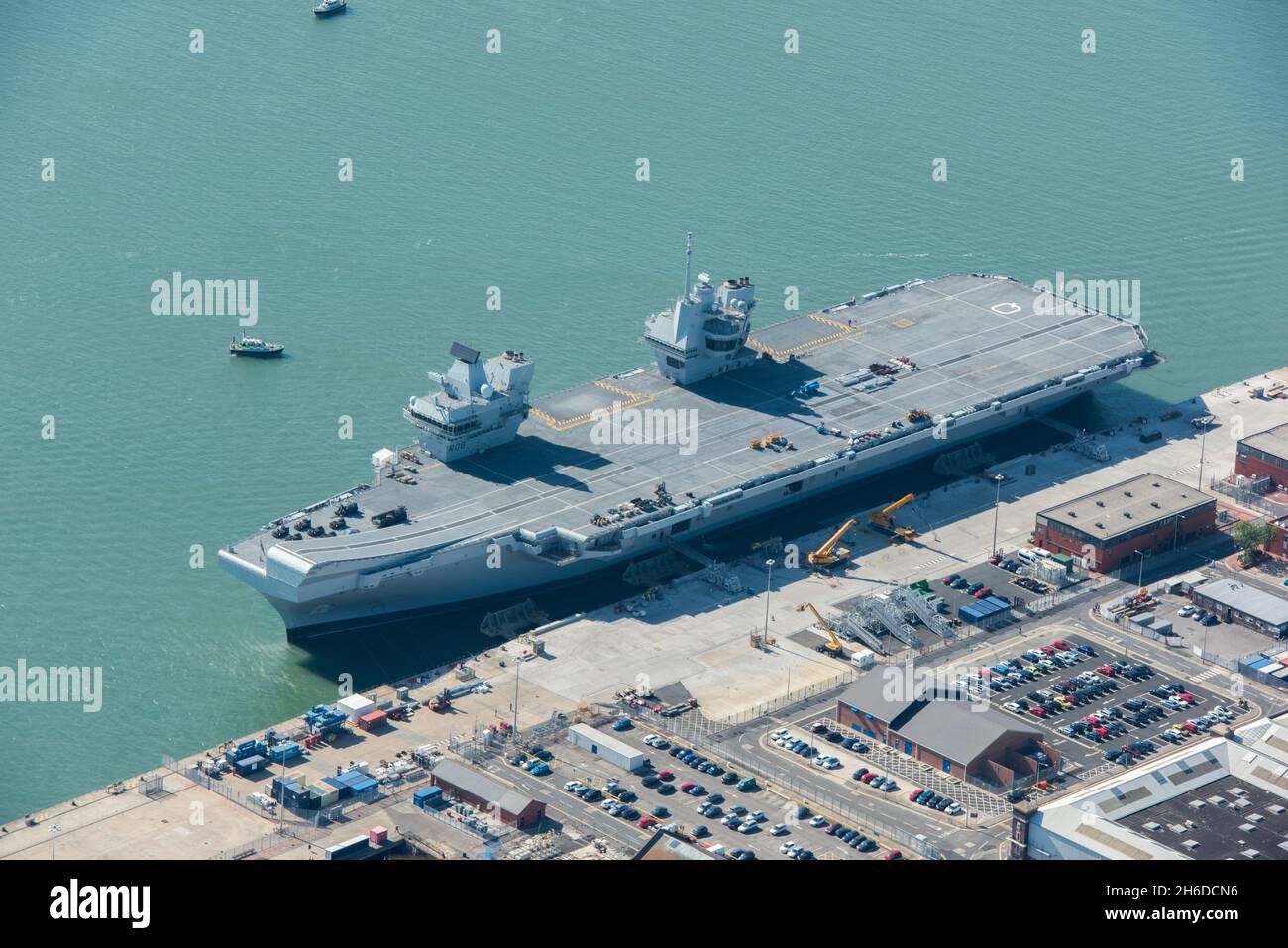 Royal Navy Aircraft Carrier HMS Queen Elizabeth (R08), HM Naval Base, City of Portsmouth, 2018. Stockfoto