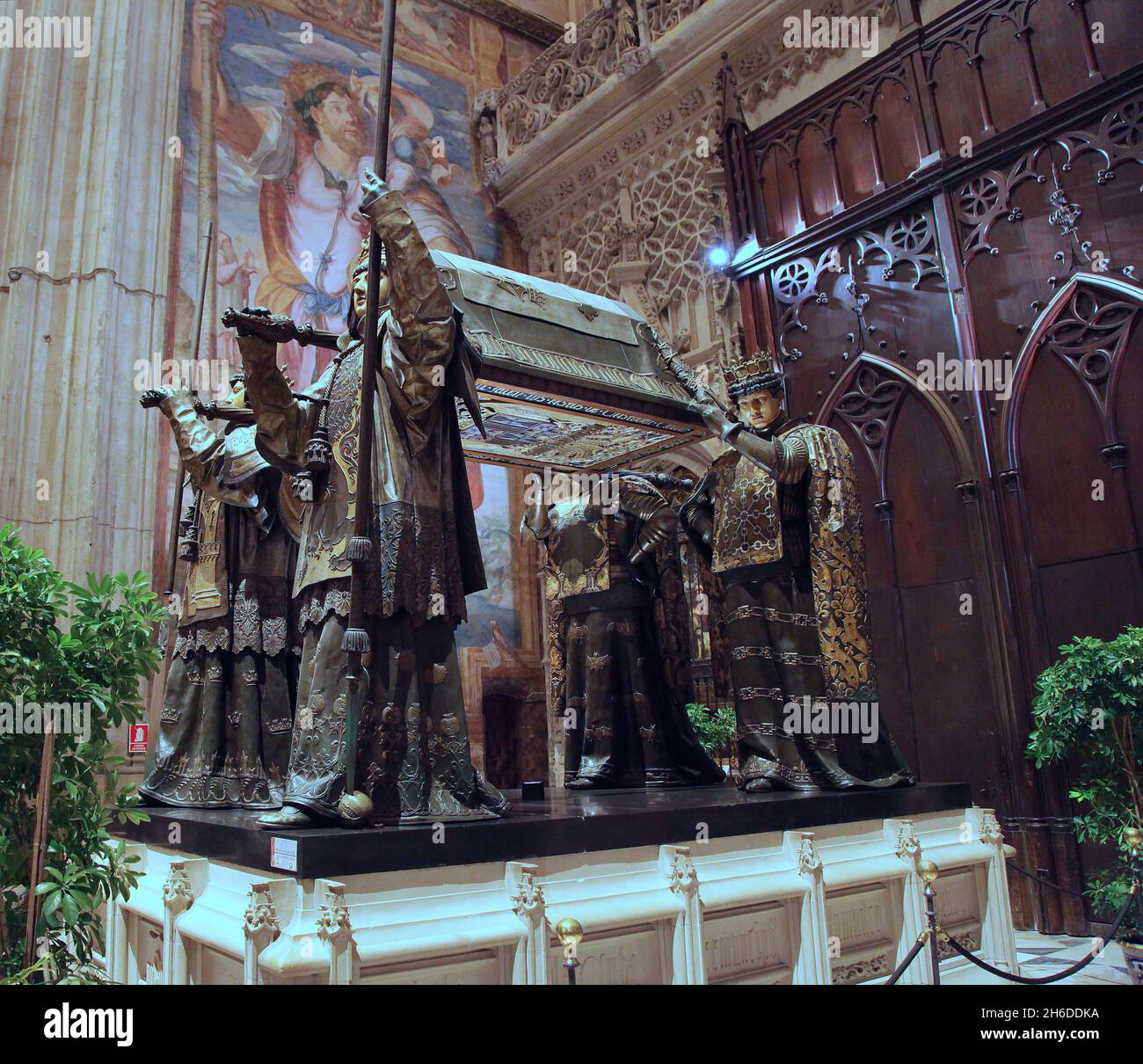 Das Grab von Christoph Kolumbus in der Kathedrale von Sevilla Sevilla Spanien Stockfoto