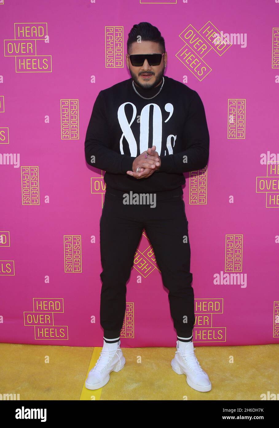 Pasadena, Ca. November 2021. LeYo, bei der Opening Night of Head Over Heels im The Pasadena Playhouse am 14. November 2021 in Pasadena, Kalifornien. Quelle: Saye Sadou/Media Punch/Alamy Live News Stockfoto