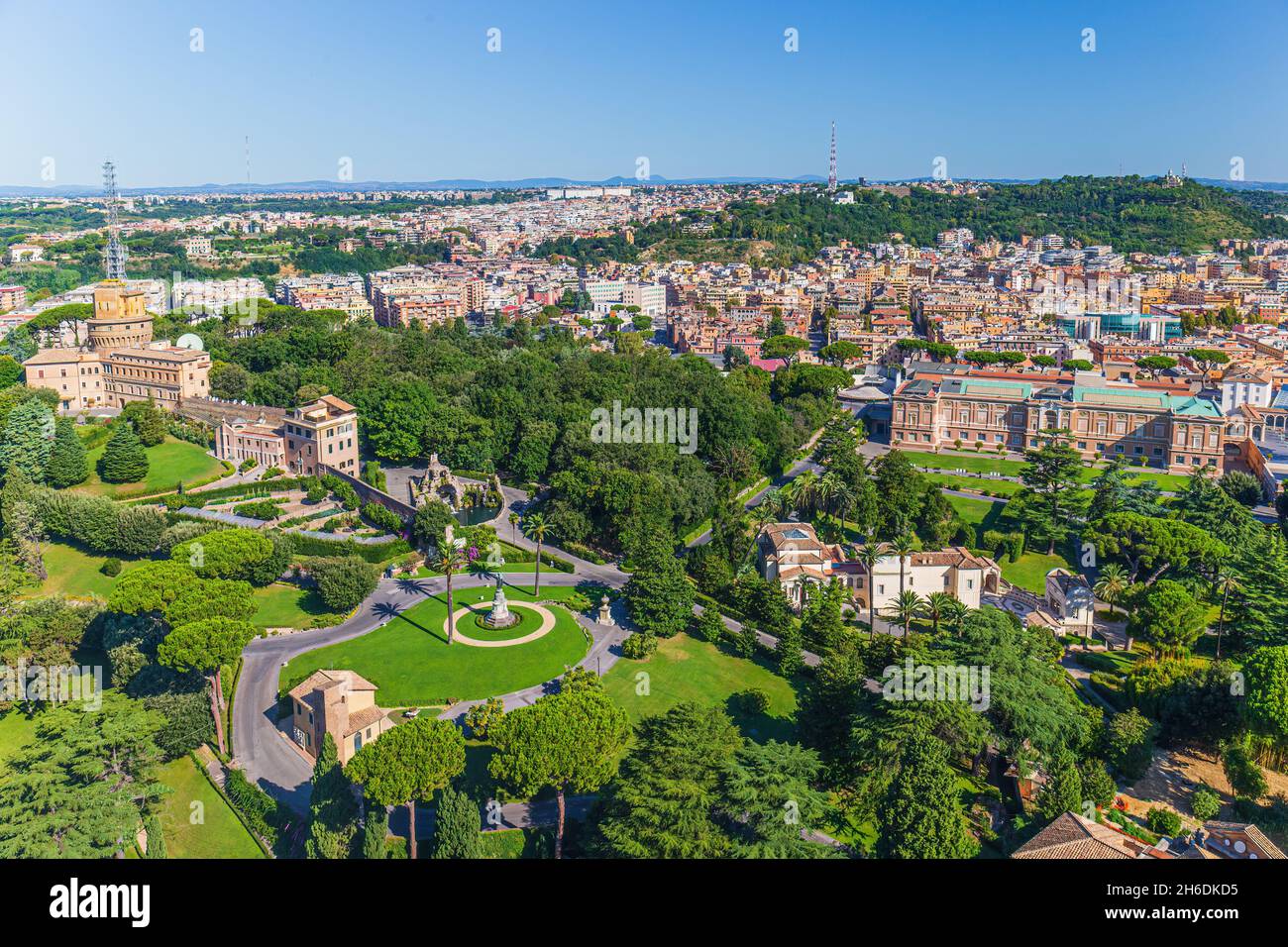 Panoramablick auf die Vatikanischen Gärten in Rom, Italien Stockfoto
