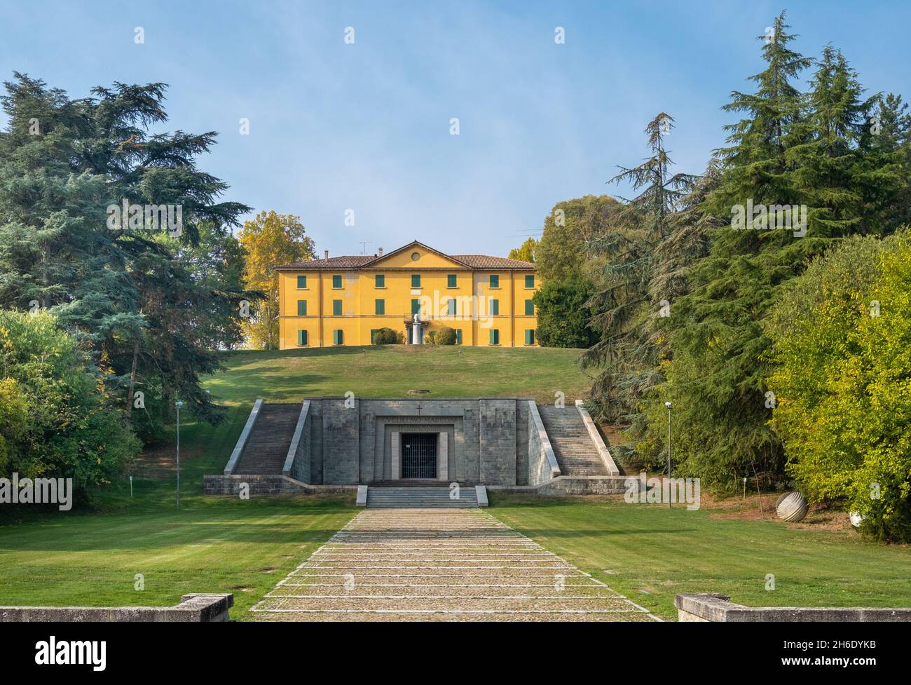 Sasso Marconi, Bologna, Emilia Romagna, Italien. Villa Griffone, Haus und monumental Grab von Guglielmo Marconi. Stockfoto