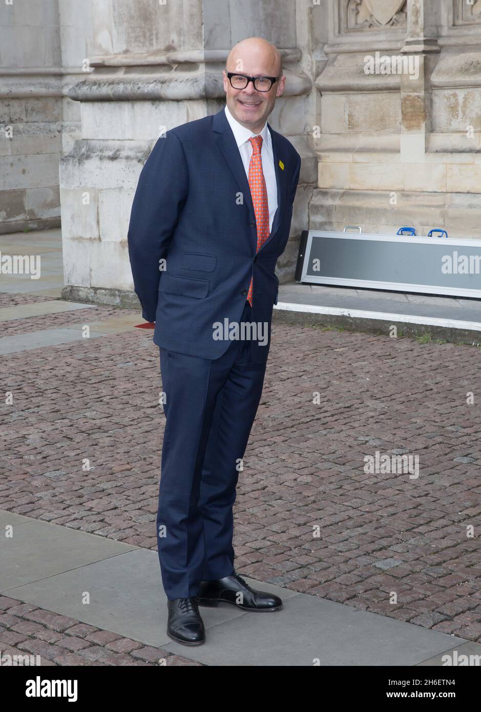 Harry Hill nimmt an der Ronnie Corbett Gedenkfeier in der Westminster Abbey, London, Teil Stockfoto