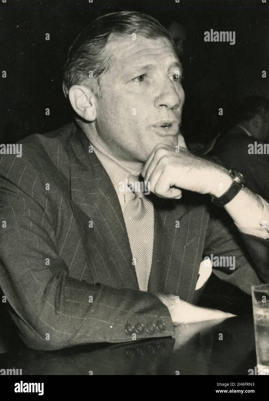 Der amerikanische Publizist, Texter und Opernkomponist Howard Dietz, USA 1963 Stockfoto