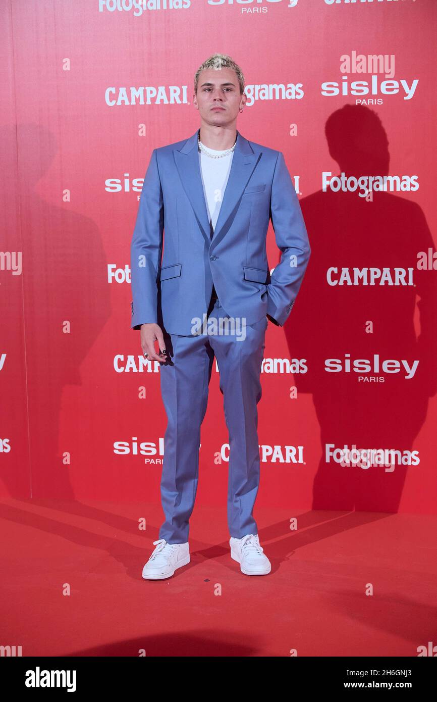 15. November 2021, Madrid, Madrid, Spanien: Aron Piper nimmt an â €˜â €™Fotografen de Plata' Awards - Red Carpet im Casino am 15. November 2021 in Madrid, Spanien (Bildnachweis: © Jack Abuin/ZUMA Press Wire) Stockfoto