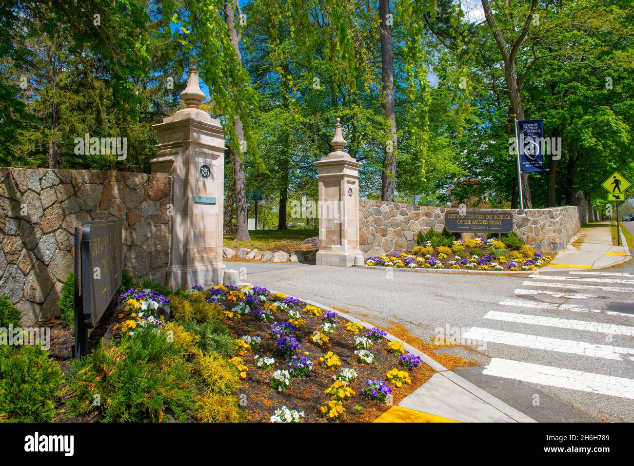 Newton Country Day School of the Sacred Heart in der 785 Center Street im Dorf Newton Center, Massachusetts, USA. Stockfoto