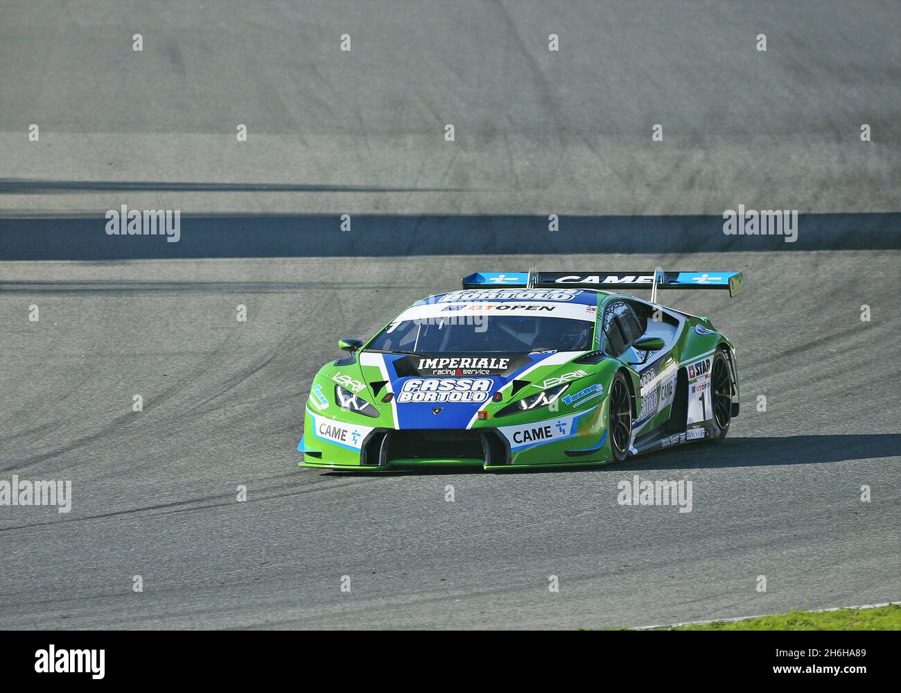 Lamborghini Huracan-Team Imperiale Racing in der internationalen Motorsport GT3-Meisterschaft auf dem Circuit de Barcelona Catalunya, Montmelo, Spanien Stockfoto