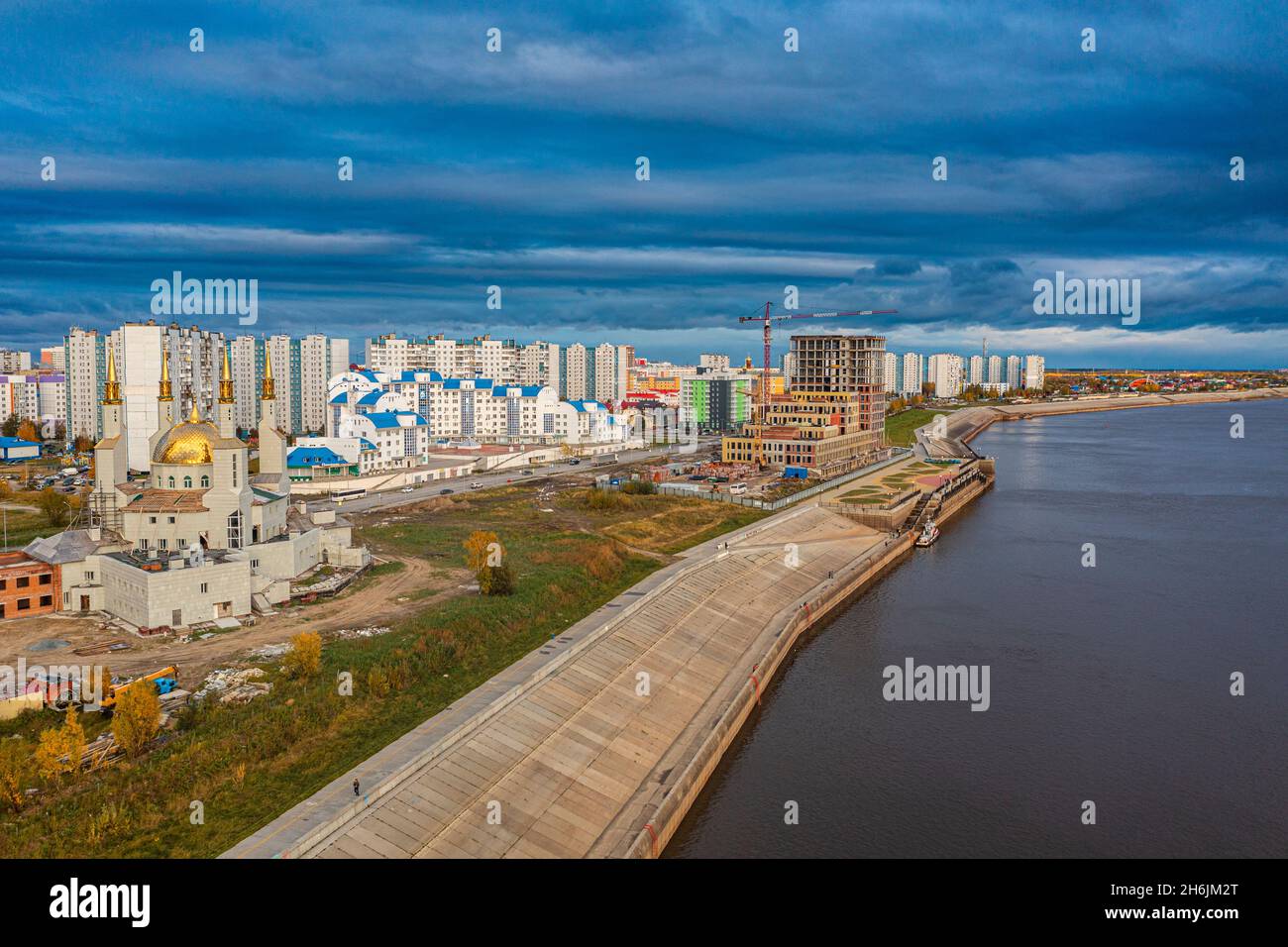 Luftaufnahme von Nischnewartowsk, Chanty-Mansi Autonomous Okrug, Russland, Eurasien Stockfoto