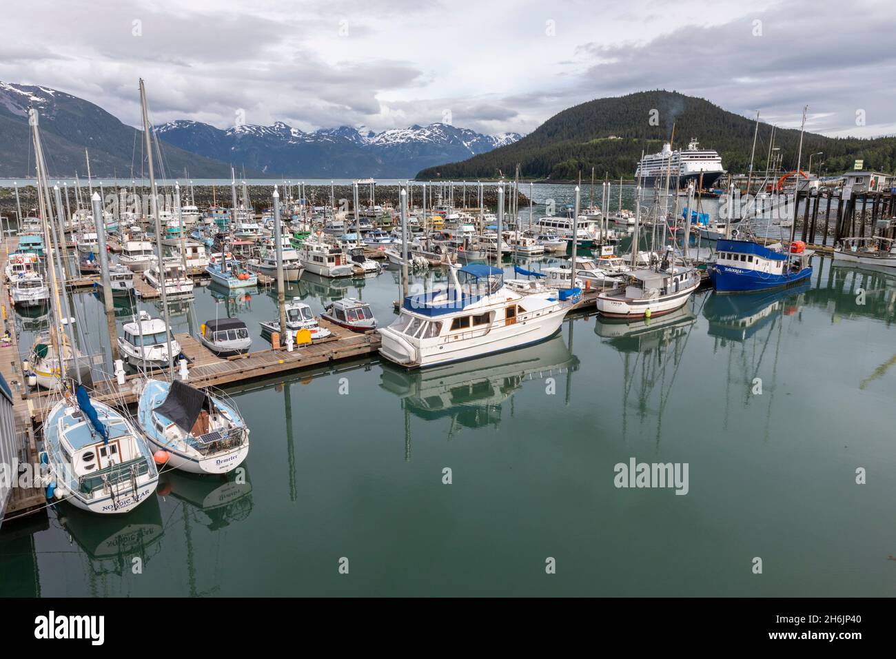 Blick auf den Hafen in Haines, Südost-Alaska, Vereinigte Staaten von Amerika, Nordamerika Stockfoto
