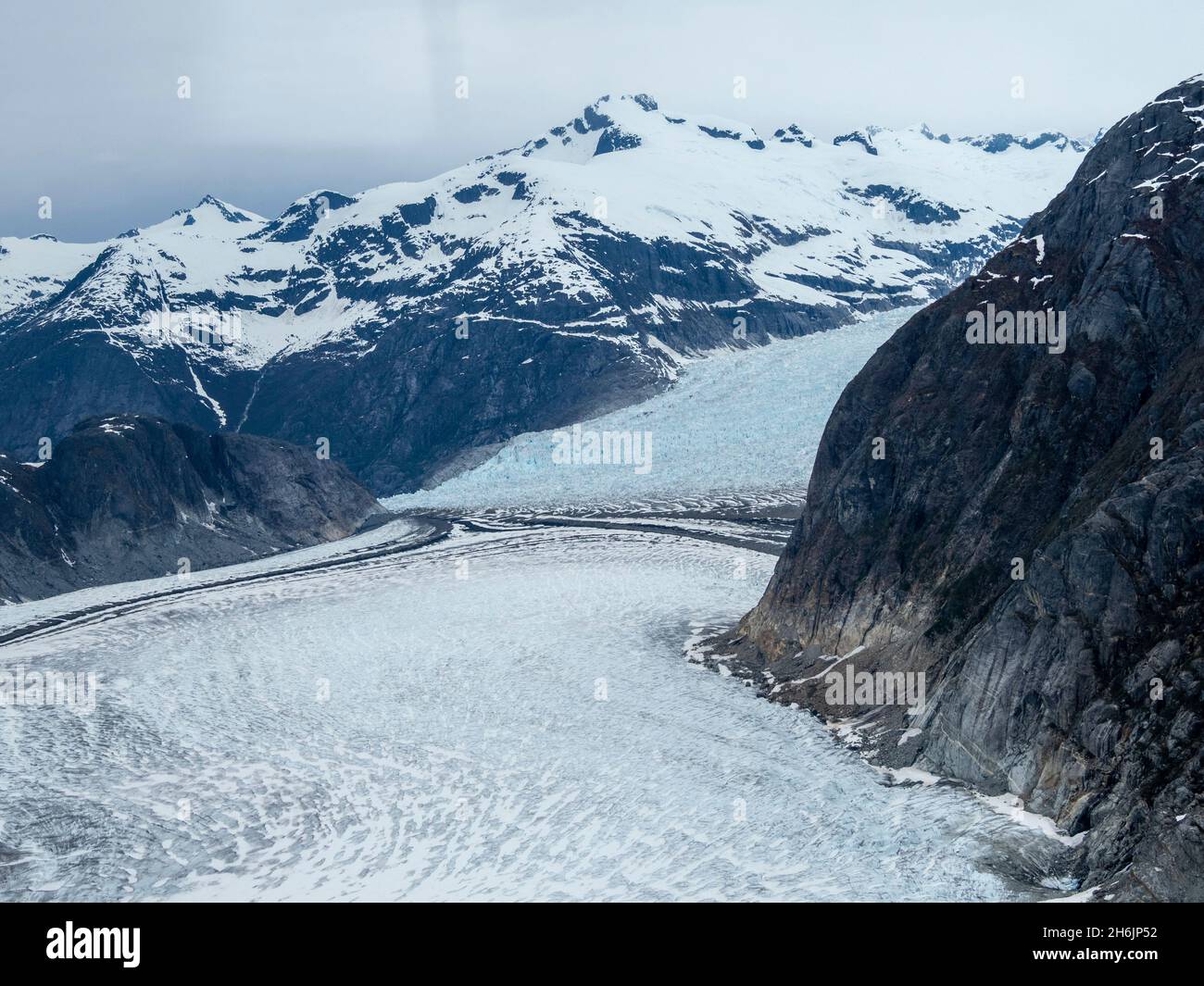 Luftaufnahme des Leconte-Gletschers, der vom Stikine Ice Field bei Petersburg, Südost-Alaska, USA, Nordamerika, fließt Stockfoto