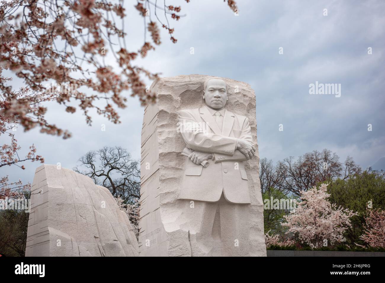 Washington - 12. APRIL 2015: Das Denkmal für den Bürgerrechtsführer Martin Luther King, Jr. während der Frühjahrssaison im West Potomac Park. Stockfoto
