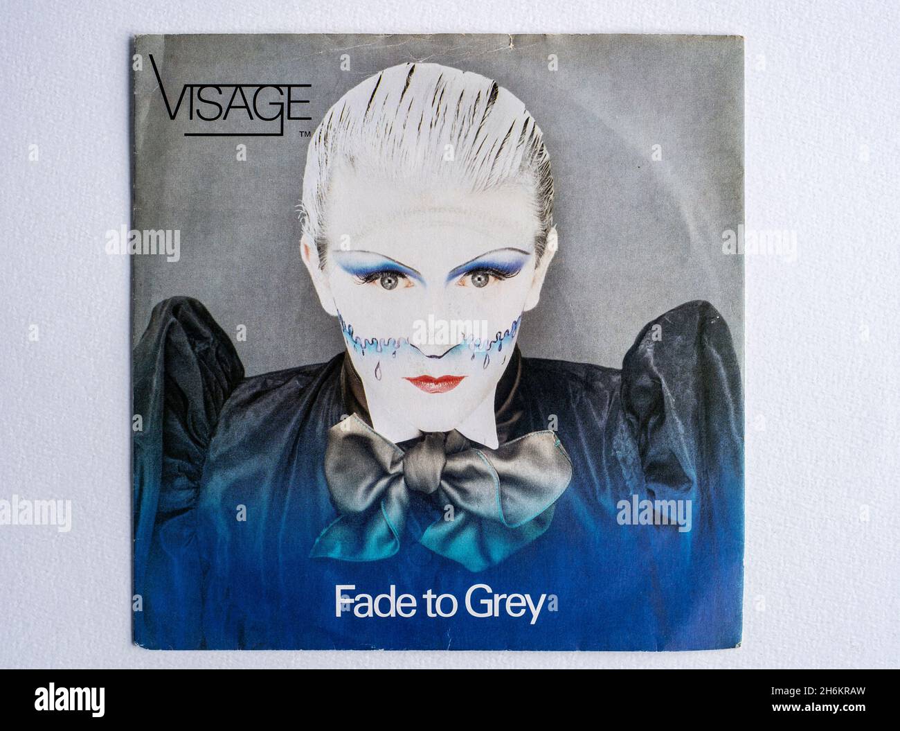 Bildercover der 7-Zoll-Vinyl-Version von Fade To Grey von Visage, die 1980 erschien Stockfoto
