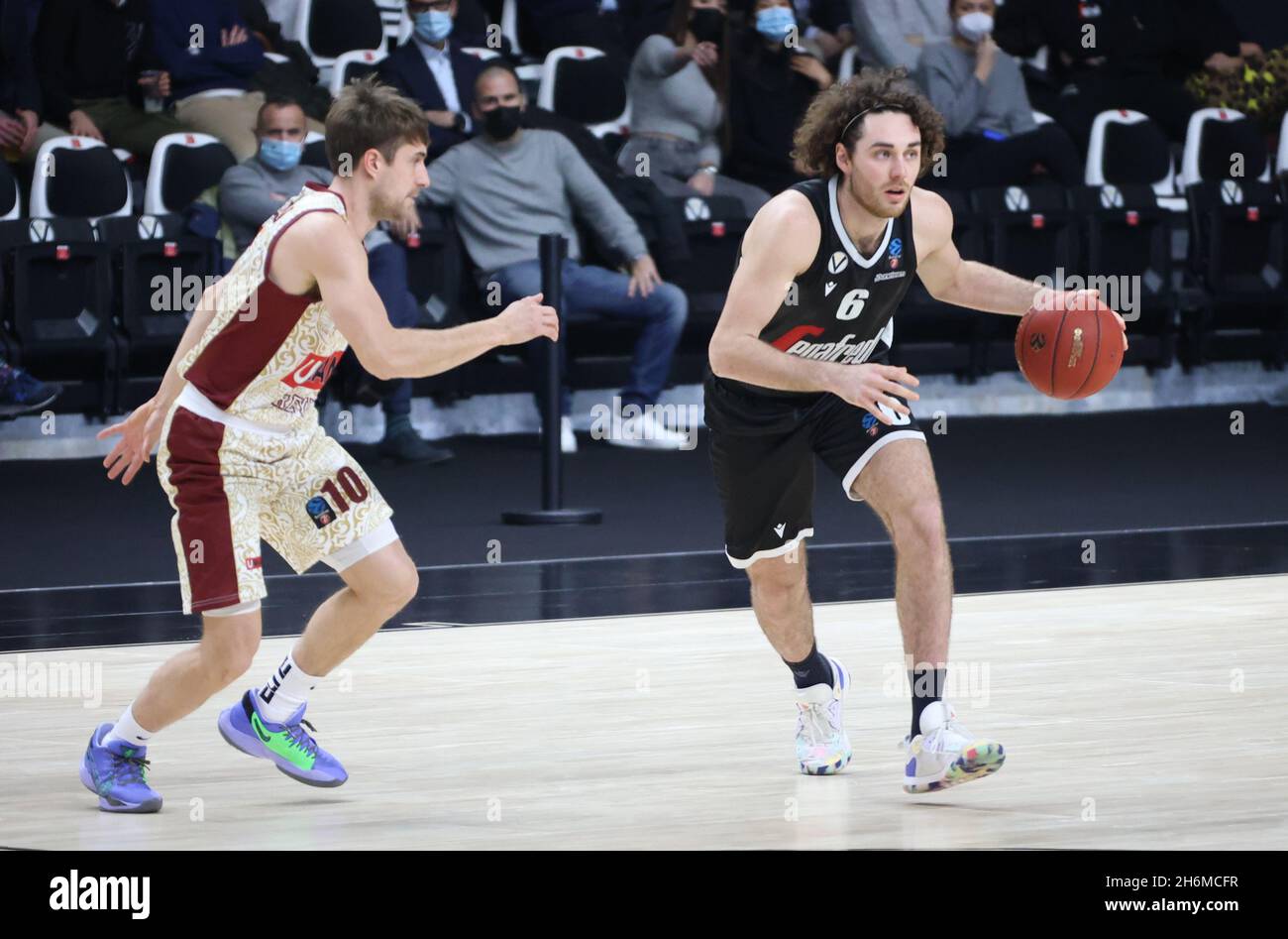 Alessandro Pajola (Segafredo Virtus Bologna) während des Eurocup-Turniermatches Segafredo Virtus Bologna gegen. Umana Reyer Venezia in der Virtus Segafredo Arena - Bologna, 16. November 2021 Stockfoto